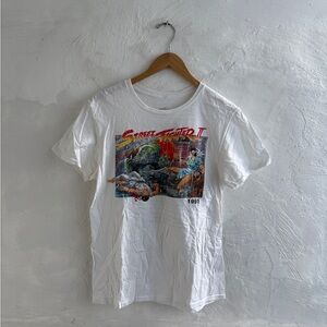 Men’s medium street fighter graphic tshirt